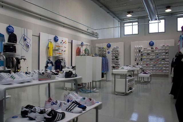 outlet adidas milano monza